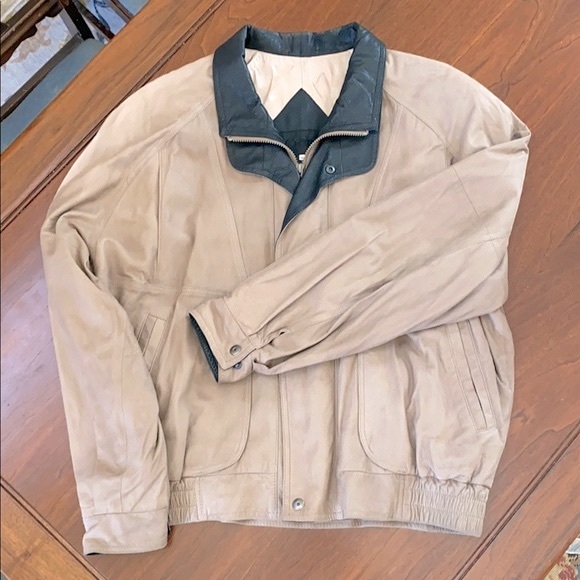 Beautiful St. Croix leather jacket size 42 - Picture 2 of 9